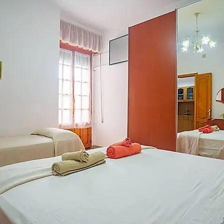 Casa Arianna, A Few Steps From The Sea *